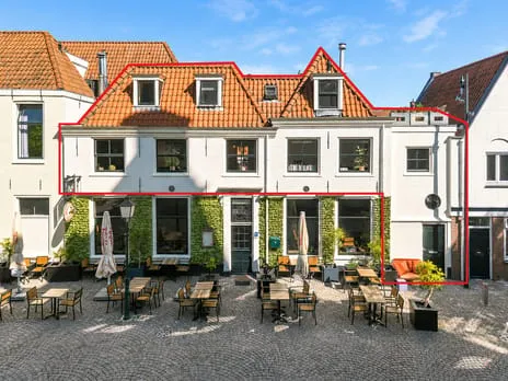 Appartement te koop: Kerkplein 30A, Binnenstad - Buurt 10 02 Hoorn