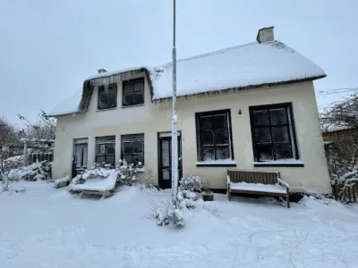 Twee-onder-één-kap te koop: Kerkstoep 3, Deil Deil