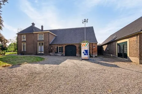 Vrijstaande woning te koop: Kerkstraat 1, Kom Dodewaard met Hien Dodewaard
