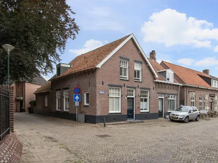 Twee-onder-één-kap te koop: Kerkstraat 12, Diessen Diessen