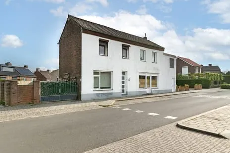 Appartement te koop: Kerkstraat 12, Merkelbeek-Douvergenhout Merkelbeek