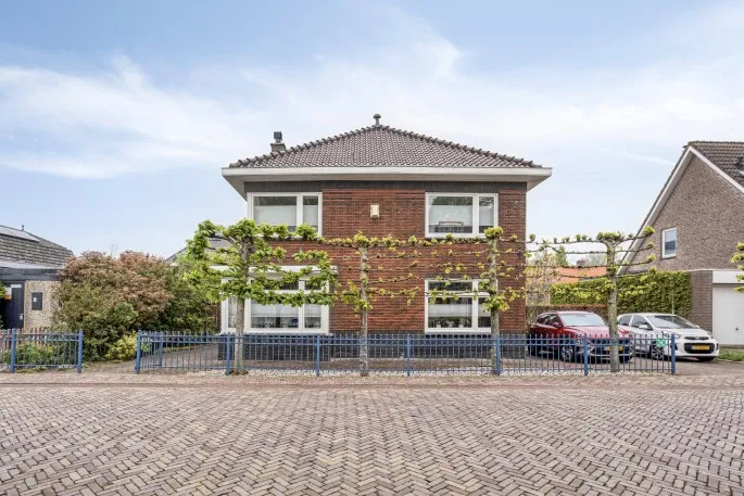 Vrijstaande woning te koop: Kerkstraat 13, Woubrugge Woubrugge