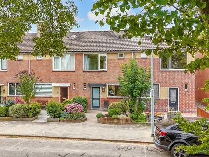 Tussenwoning te koop: Kerkstraat 133, Nieuw-Vennep Zuid Nieuw-Vennep