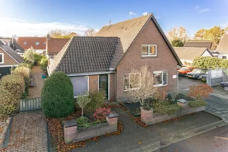 Appartement te koop: Kerkstraat 13A, Kern Alphen Alphen (Ge)