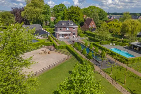 Detached house for sale: Kerkstraat 17, Varik Varik