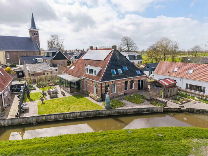 Vrijstaande woning te koop: Kerkstraat 19, Tjerkwerd Tjerkwerd
