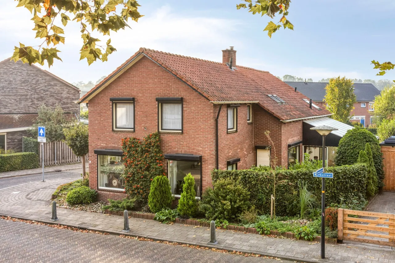 Vrijstaande woning te koop: Kerkstraat 20, Ruurlo