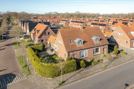 Twee-onder-één-kap te koop: Kerkstraat 24, Joure, Blaauwhof Joure