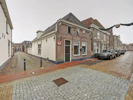 Vrijstaande woning te koop: Kerkstraat 24, Vollenhove Vollenhove