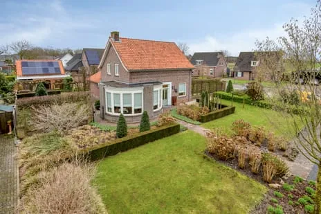 Vrijstaande woning te koop: Kerkstraat 25, Landhorst Landhorst