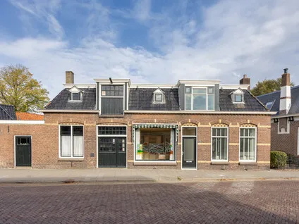 Koopwoning: Kerkstraat 3 in Sint Nicolaasga - €395.000 - 208m²