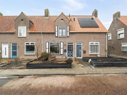 Tussenwoning te koop: Kerkstraat 35, Slootdorp (woonkern) Slootdorp