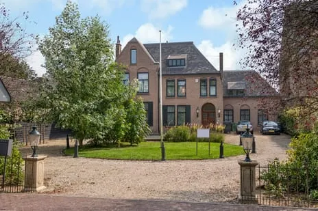 Vrijstaande woning te koop: Kerkstraat 37, Giesbeek Giesbeek