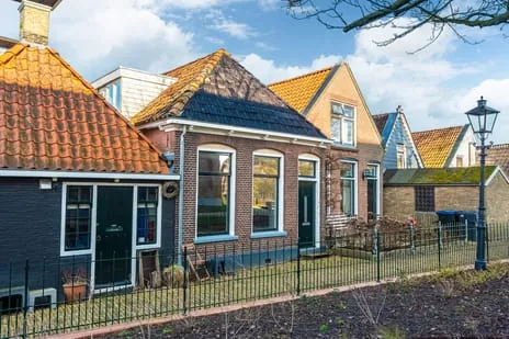 Twee-onder-één-kap te koop: Kerkstraat 47, Grou Grou