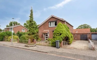 Vrijstaande woning te koop: Kerkstraat 50, Milsbeek Milsbeek