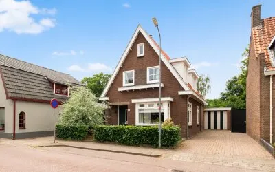 Vrijstaande woning te koop: Kerkstraat 60, Putten-Centrum Putten