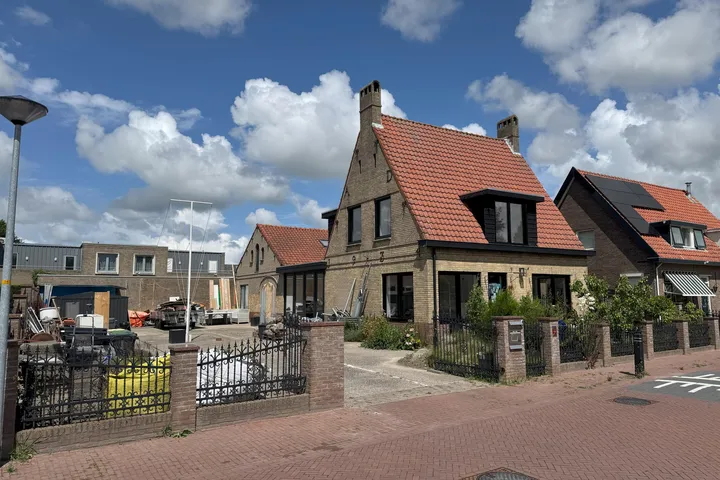 Detached house for sale: Kerkstraat 69, Slootdorp (woonkern) Slootdorp