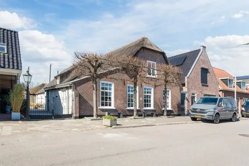 Vrijstaande woning te koop: Kerkstraat 75, Oude Wetering