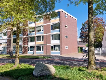 Appartement te huur: Kerkstraat 77, Keent Weert