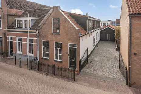 Hoekwoning te koop: Kerkstraat 98, Oud-Beijerland Centrum Oud-Beijerland