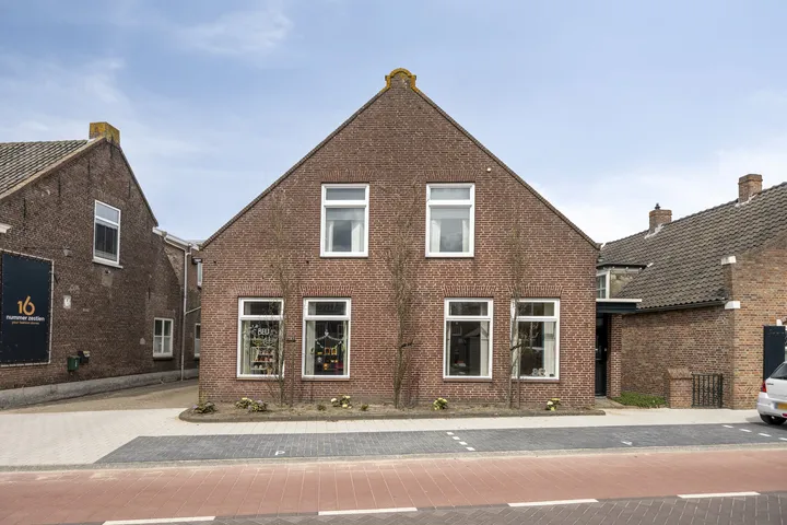 Vrijstaande woning te koop: Kerkstraat 98, Sprang-Capelle