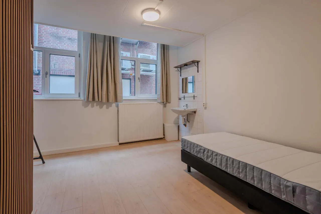 Kamer te huur: Kerkstraat, Eindhoven