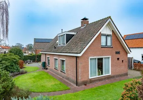 Vrijstaande woning te koop: Kerkweg 10, Wezep-Centrum Wezep