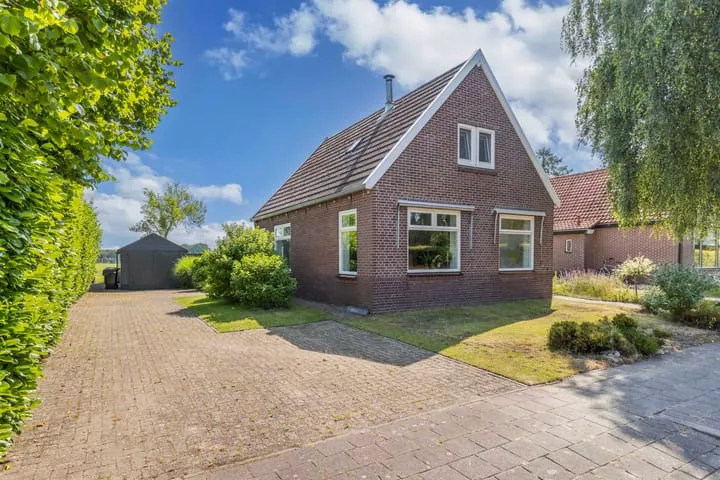 Vrijstaande woning te koop: Kerkweg 12, Boijl Boijl