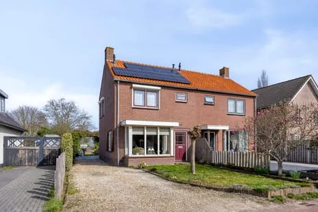 Twee-onder-één-kap te koop: Kerkweg 21, Zijderveld kern Zijderveld