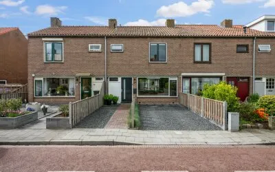 Tussenwoning te koop: Kerkweg 26, Zijderveld kern Zijderveld