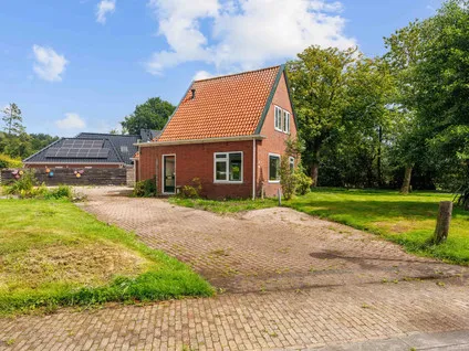 Vrijstaande woning te koop: Kerkweg 43, Sebaldeburen