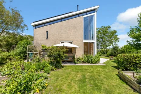 Vrijstaande woning te koop: Kerkweg 45, Ofwegen Woubrugge
