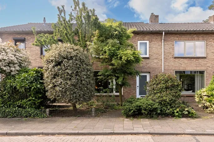 Tussenwoning te koop: Kerkweg 47, Malden-West Malden