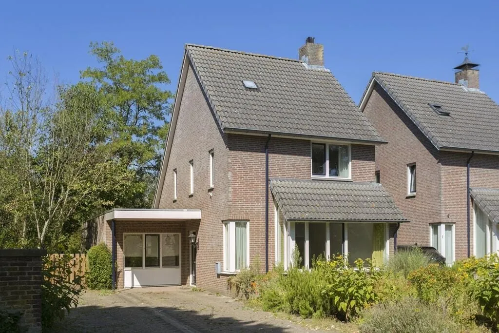 Hoekwoning te koop: Kerkweg 5, Cromvoirt
