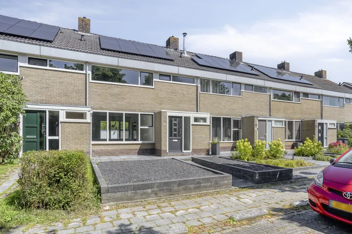 Tussenwoning te koop: Kerkwijk 14, Nieuw-Scheemda Nieuw Scheemda