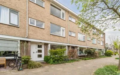 Tussenwoning te koop: Kernkampplantsoen 4, Tuindorp-Oost Utrecht