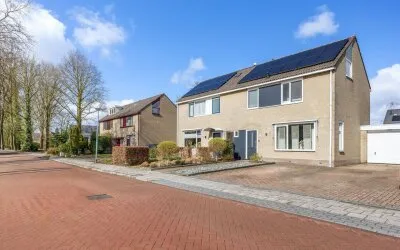 Tussenwoning te koop: Kersenlaan 7, Grootegast