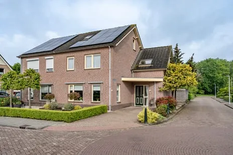 Semi-detached for sale: Kershof 19, Bruchem Bruchem