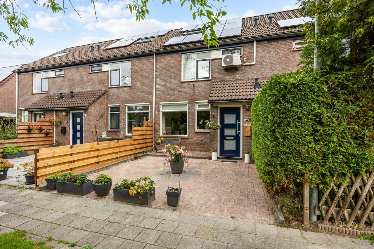 Tussenwoning te koop: Kerspel 68, Winsum (Gr)