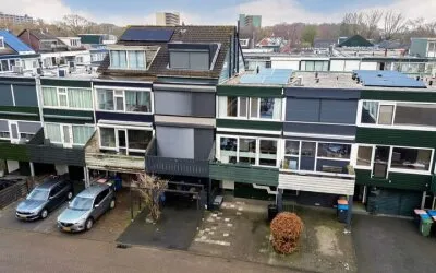 Tussenwoning te koop: Kervelstraat 64, Apeldoorn