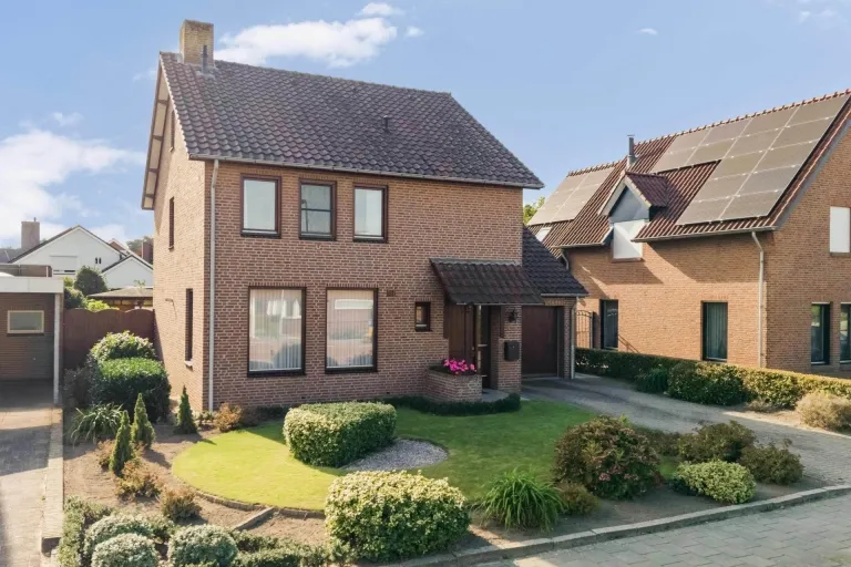 Vrijstaande woning te koop: Kesselseweg 21, Reuver