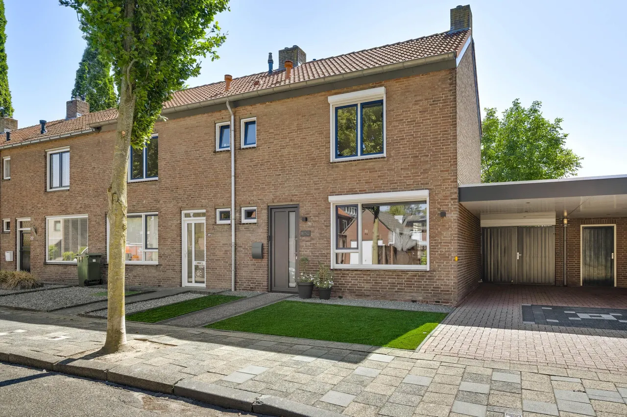 Hoekwoning te koop: Kesselstraat 18, Weert