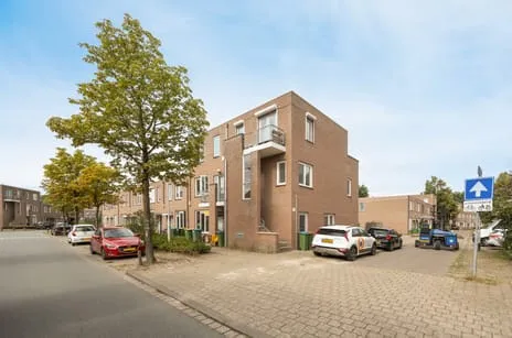 Hoekwoning te koop: Kesterenlaan 157, Breda