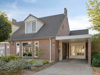 Corner house for sale: Ketelberg 6, Someren-Eind centrum Someren