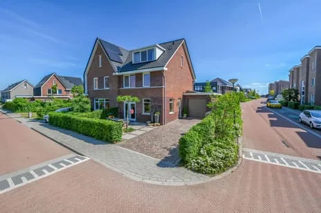 Twee-onder-één-kap te koop: Keutenberg 4, Buurt 4 Zeewolde