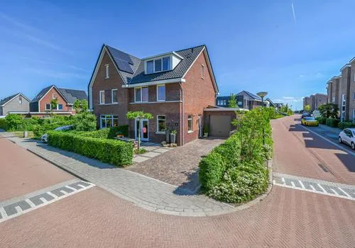 Twee-onder-één-kap te koop: Keutenberg 4, Buurt 4 Zeewolde