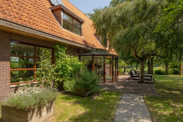Vrijstaande woning te koop: Keverdijk 17, Oostelijke Vechtoever Weesp