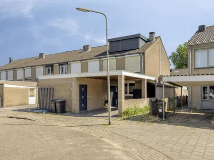 Detached house for sale: Kievit 63, Schadewijk Noord-Oost Oss