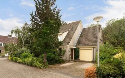 Vrijstaande woning te koop: Kievitlaan 1, Koudekerk Aan Den Rijn