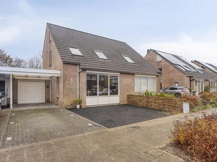 Tussenwoning te koop: Kievitlaan 12, Wieringerwaard